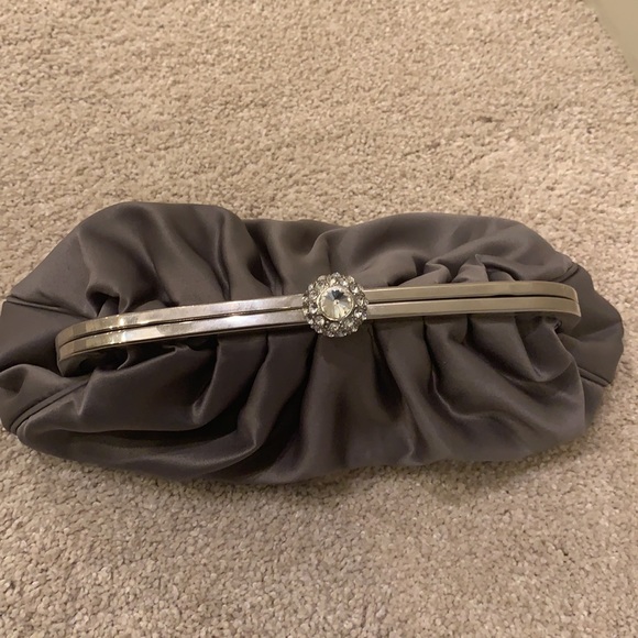 Lulu Townsend Evening clutch with shoulder strap - Picture 7 of 7